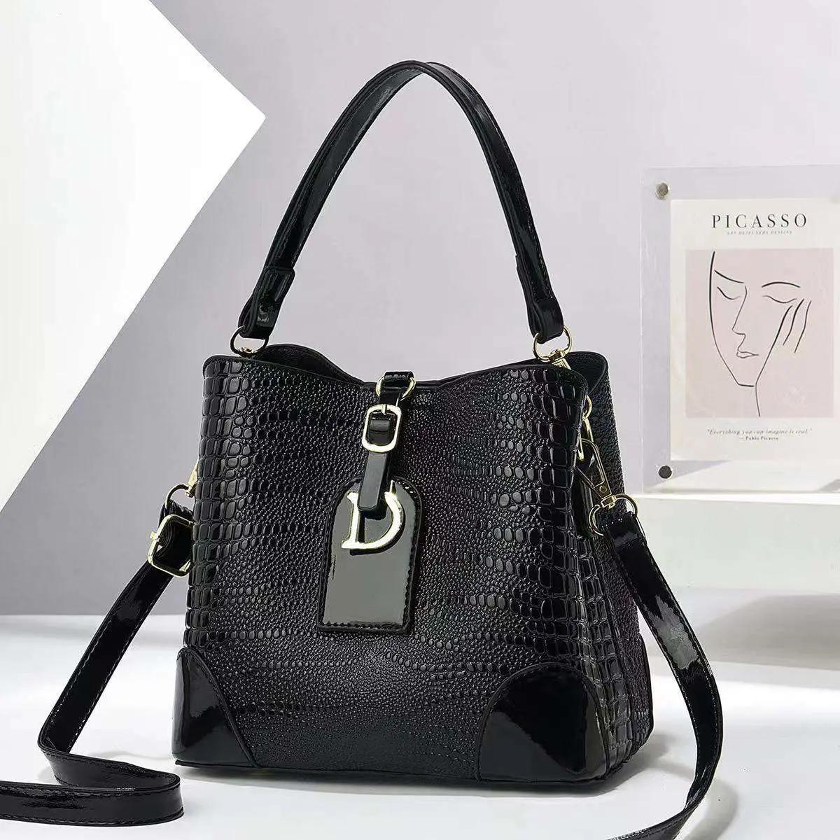 Bright Crocodile Pattern PU Leather Bucket Shoulder Bag for Women